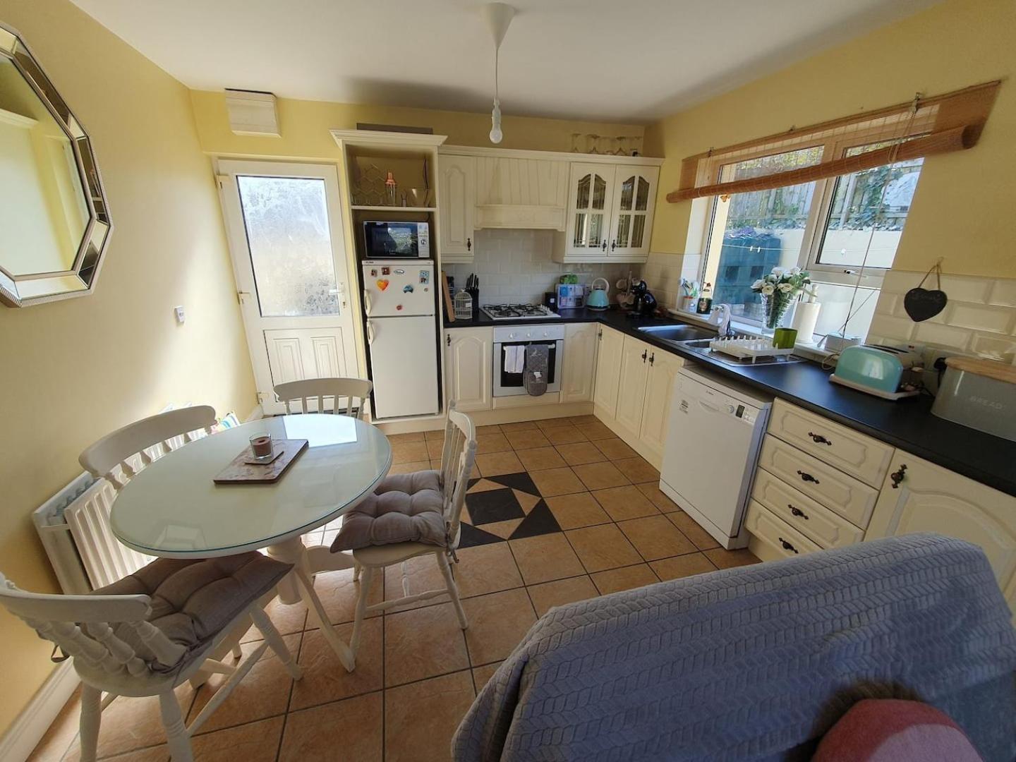Quiet 2-Bedroom Buncrana Home Екстериор снимка