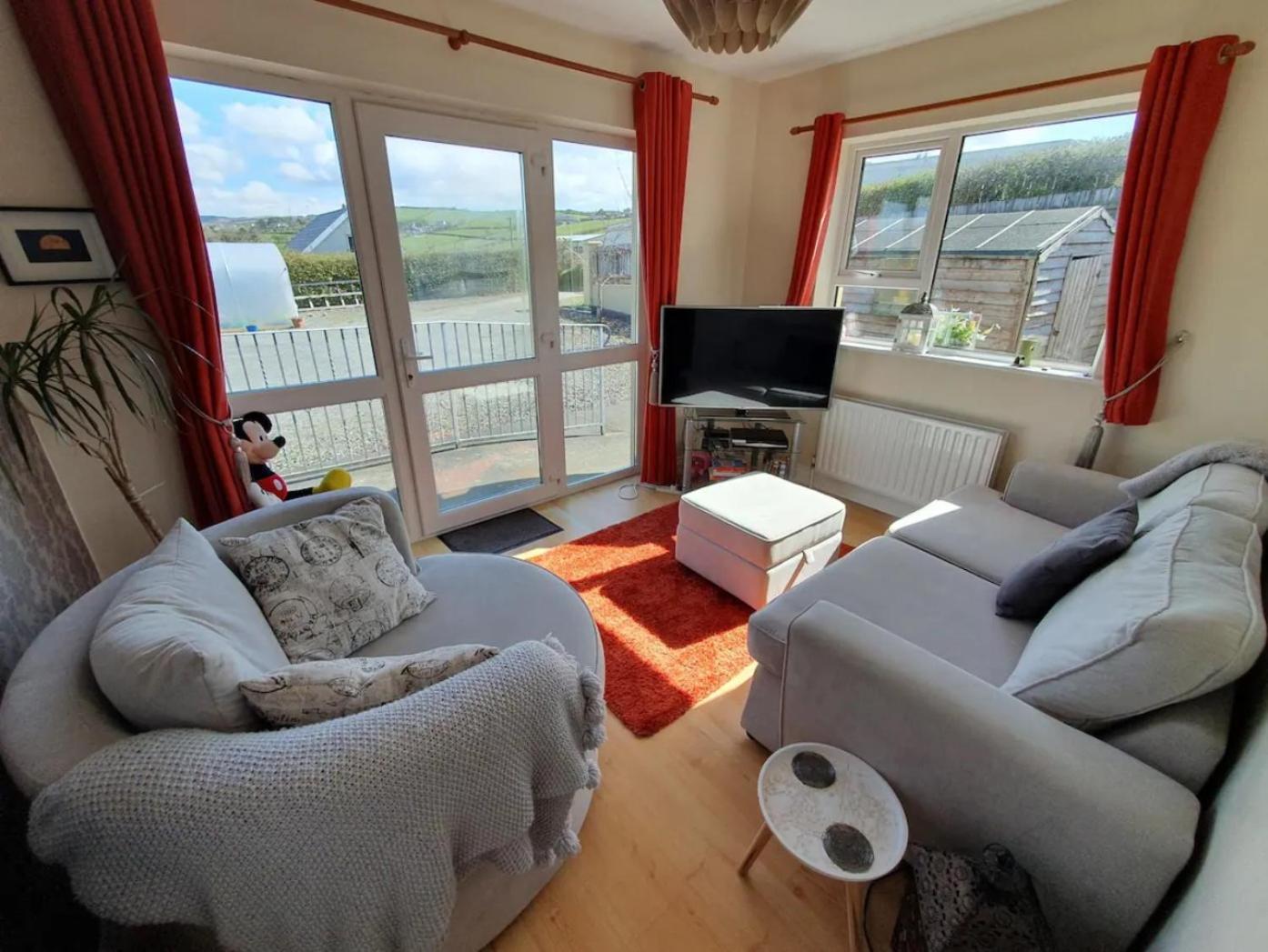 Quiet 2-Bedroom Buncrana Home Екстериор снимка